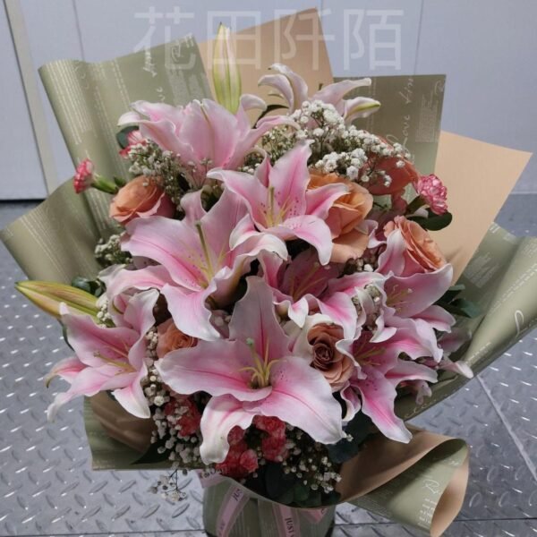 玫瑰百合花束