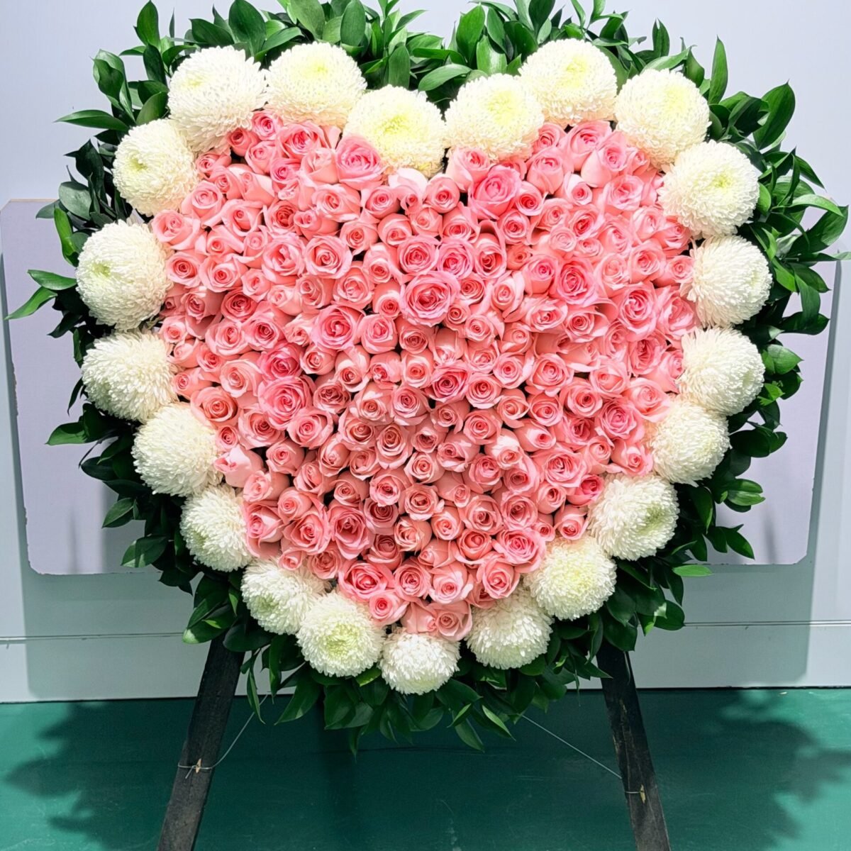 心形花牌