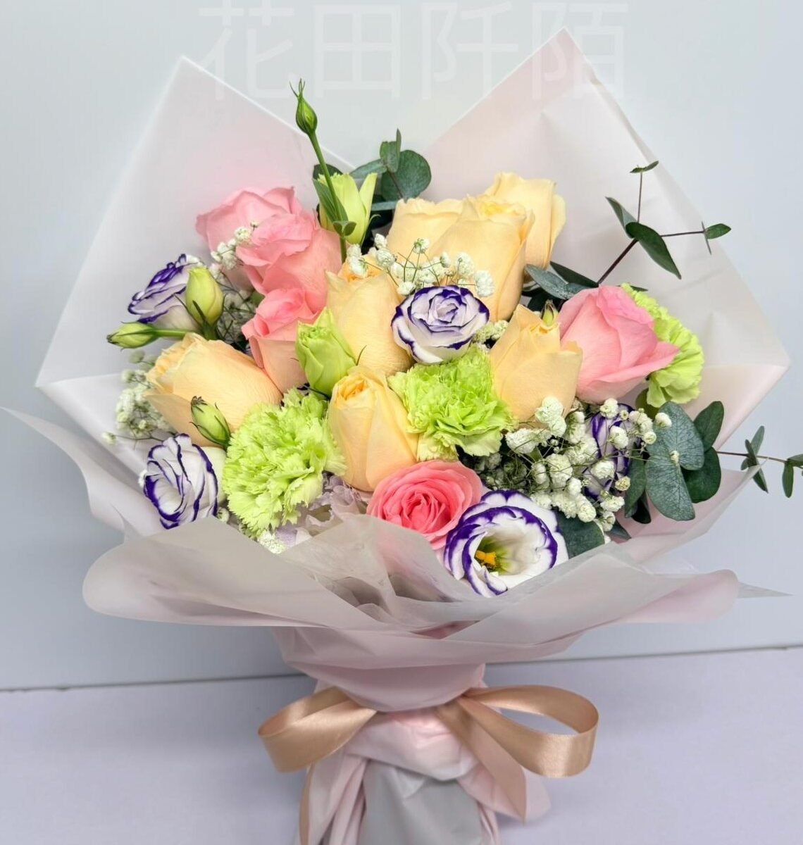 12枝粉香檳玫瑰花束