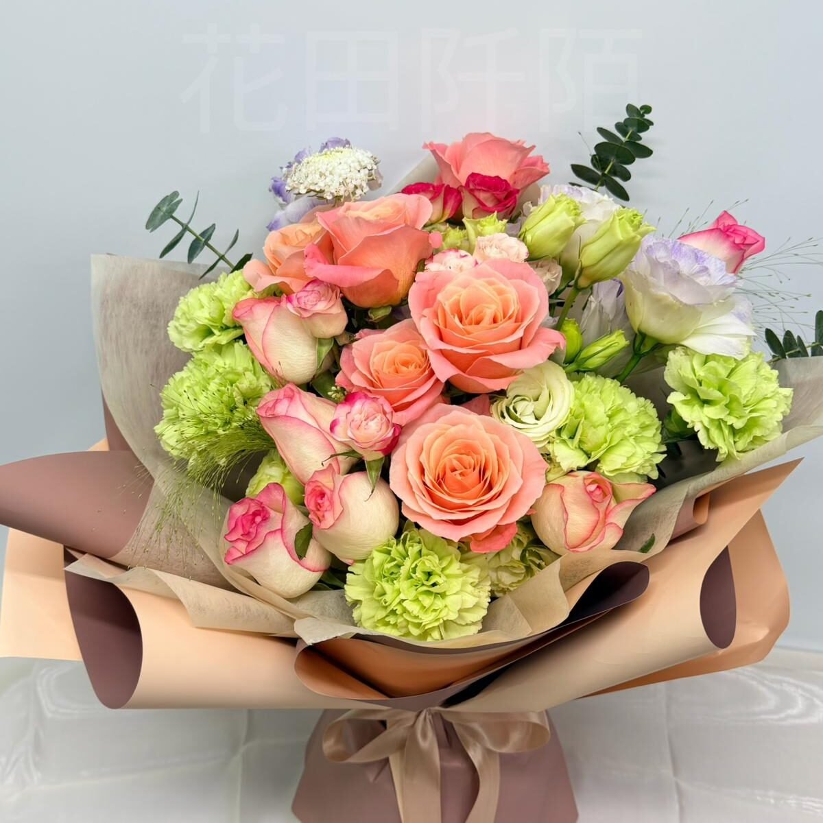玫瑰康乃馨花束