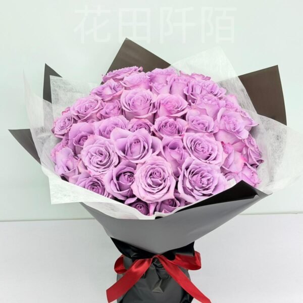 30枝紫玫瑰花束