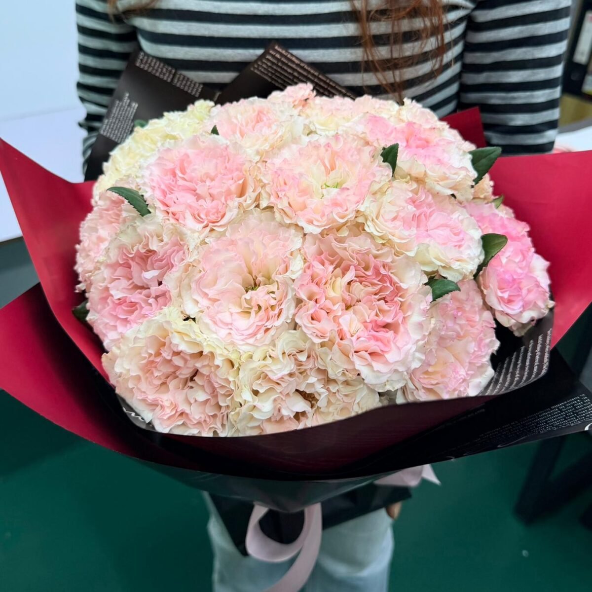祝求婚成功花束-30枝粉白色玫瑰